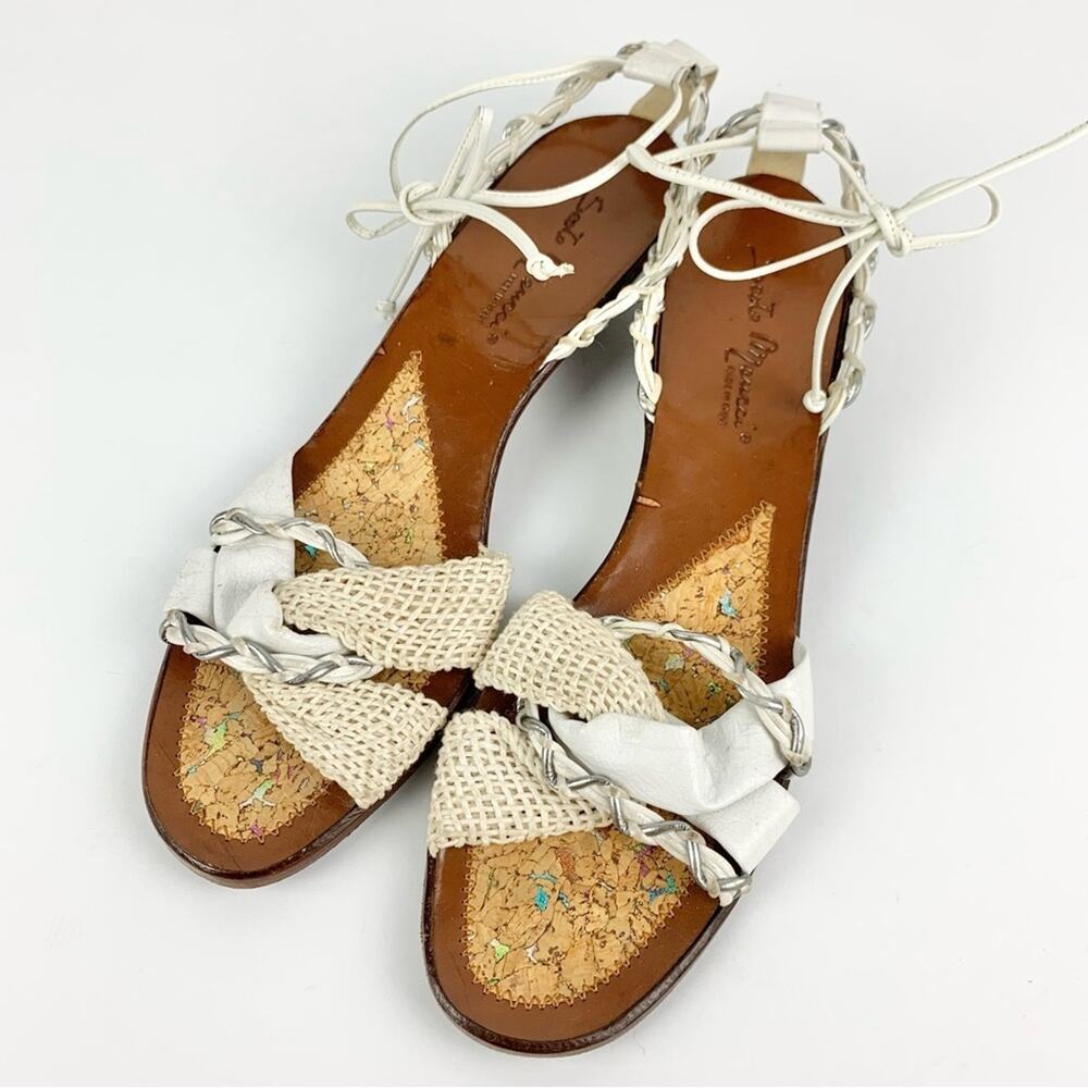 Sesto Meucci Vintage Wrap Around Ankle Mini Kitten Wedge Sandal 9.5AA